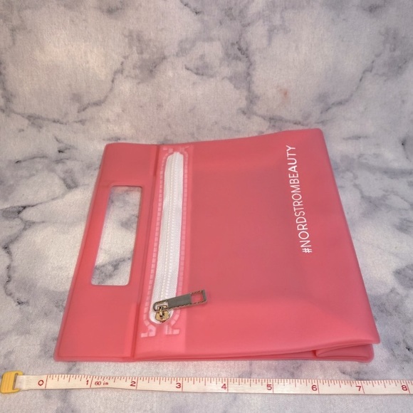 NORDSTROM Beauty Waterproof Bag - Picture 5 of 5